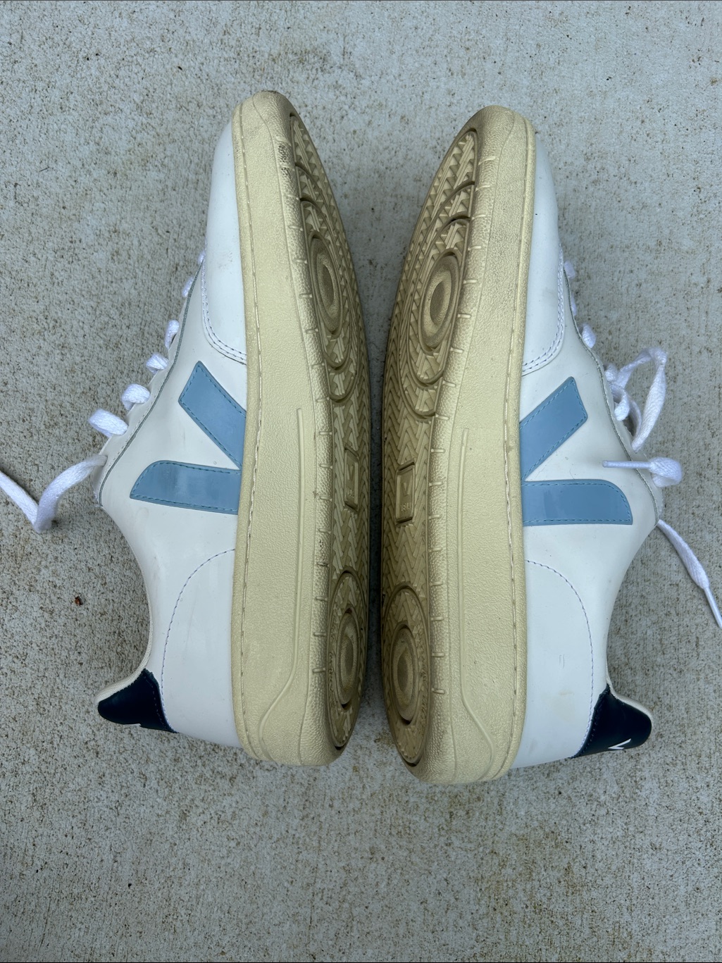 Veja V-12 Leather White Steel Nautico Size 10 — image 7 of 8